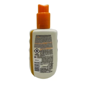 Alternative view of Garnier Ambre Solaire sun oil pump FF 30 200 ml Clear Protect