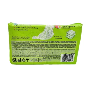 Alternative view of Naturella sanitary pads 32 pcs Ultra Maxi Camomile